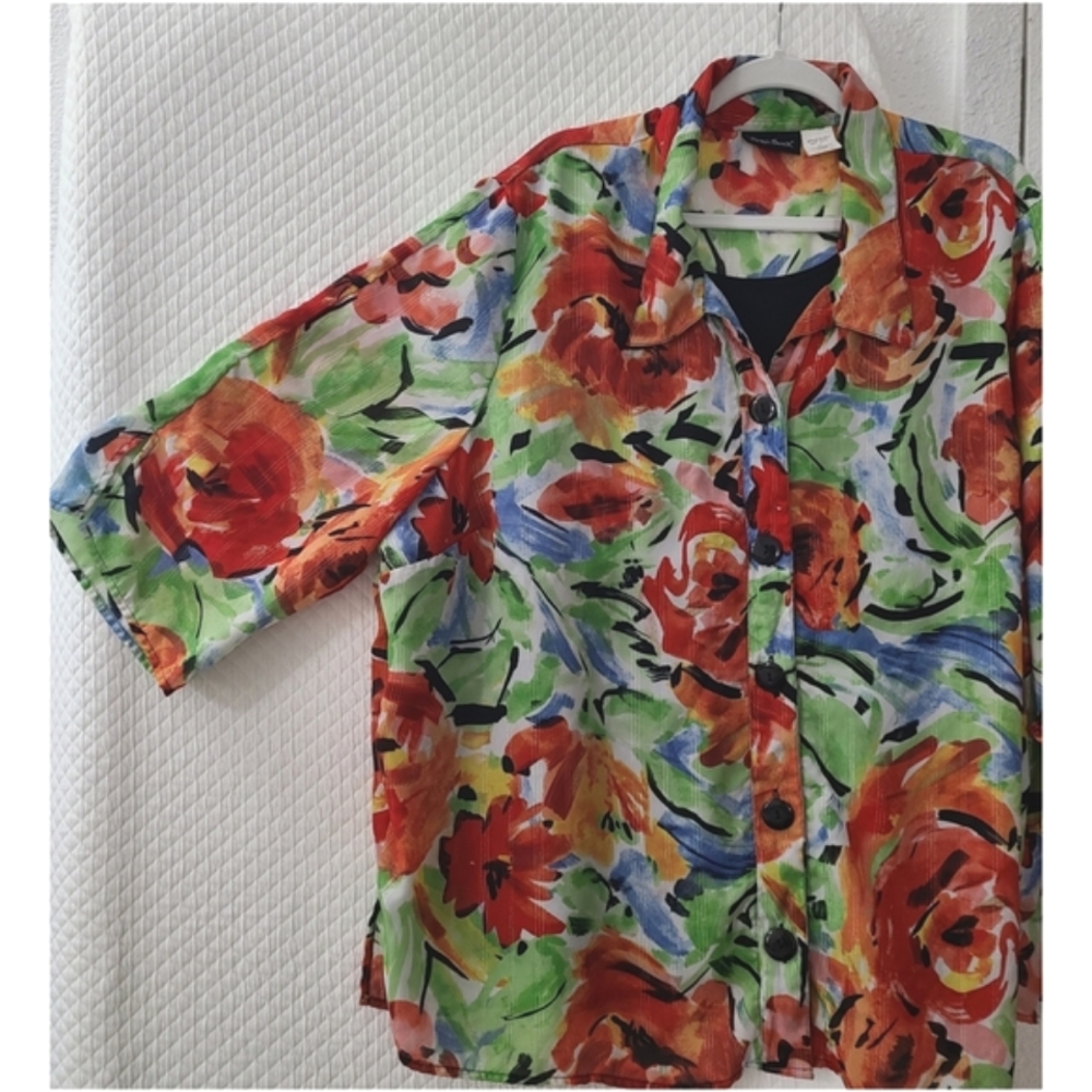 Maggie Barnes floral multi color button up blouse - Picture 4 of 8